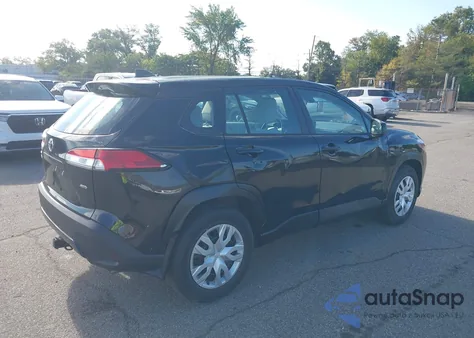 2022 Toyota Corolla Cross L z USA, uszkodzony, nr VIN 7MUAAABG6NV032964